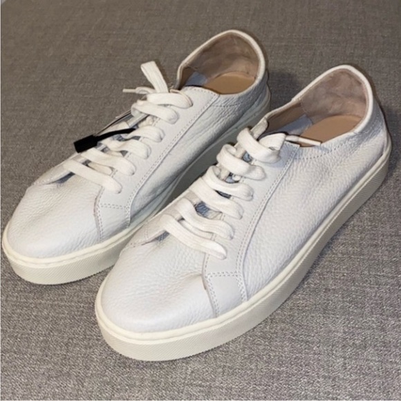 ZARA SOFT LEATHER SNEAKERS - Picture 2 of 6